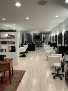 O Salon