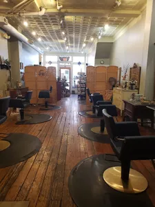 Juju Salon & Organics